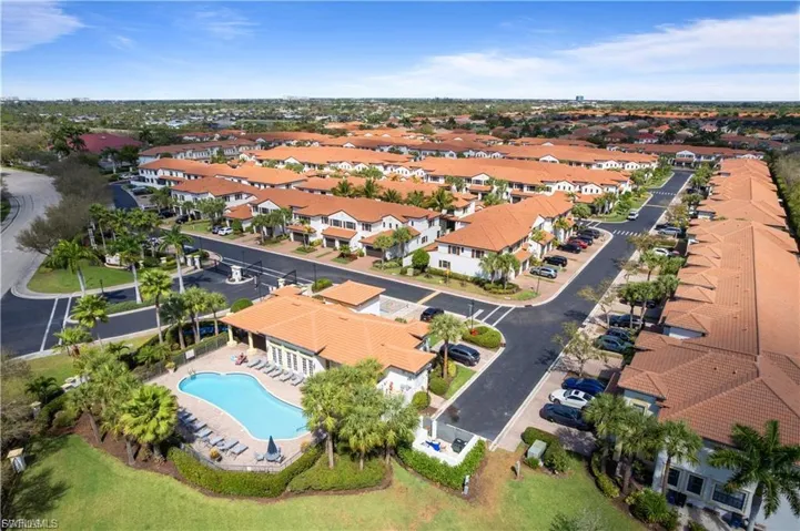 15800 Portofino Springs Blvd 102, Fort Myers, Florida 33908