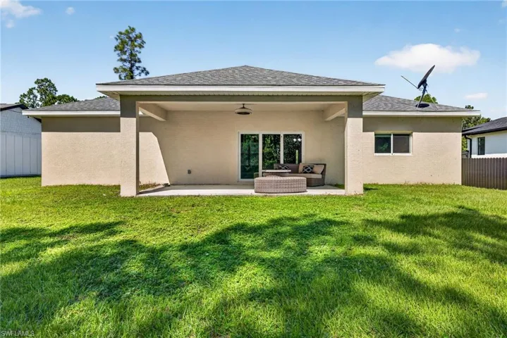 2010 Robert Ave, Alva, Florida 33920
