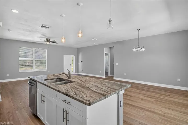 2010 Robert Ave, Alva, Florida 33920