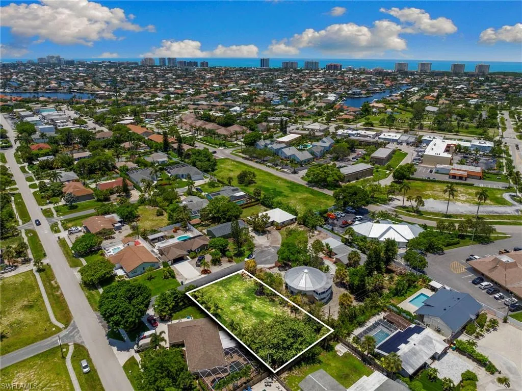 410 Quail DR, Marco Island, FL 34145,225061948