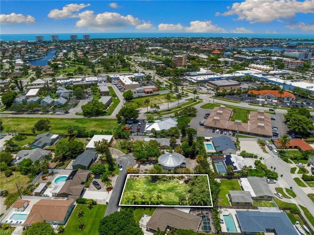 410 Quail DR, Marco Island, FL 34145,225061948