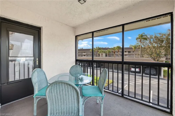 Front lanai located off the kitchen area
