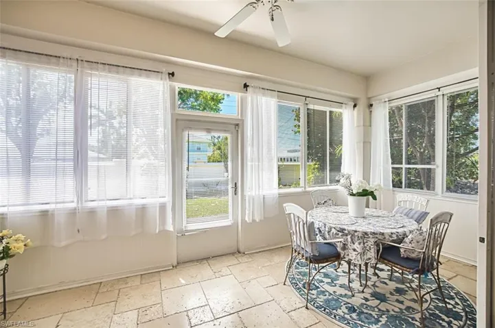 Florida room