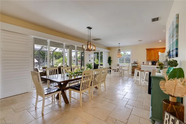 2021 Se 17th Pl, Cape Coral, Florida 33990