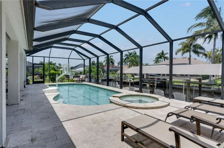 2021 Se 17th Pl, Cape Coral, Florida 33990