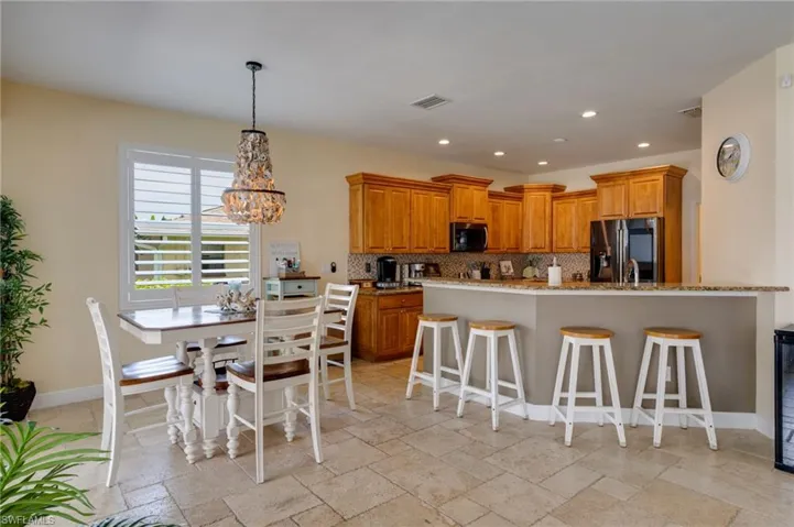 2021 Se 17th Pl, Cape Coral, Florida 33990