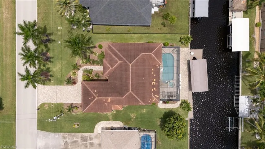 2021 Se 17th Pl, Cape Coral, Florida 33990