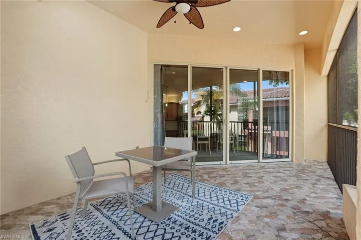 View of patio / terrace with ceiling fan