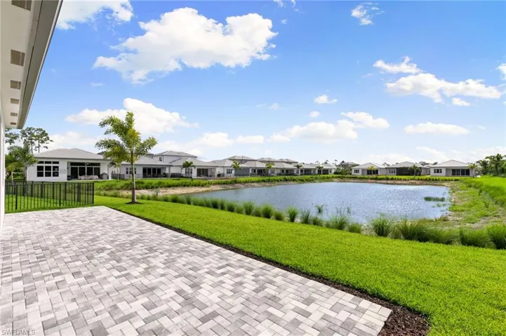 2924 Bloomfield Way, Other, Florida 34112