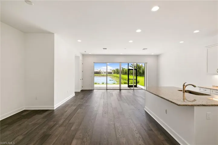 2924 Bloomfield Way, Other, Florida 34112