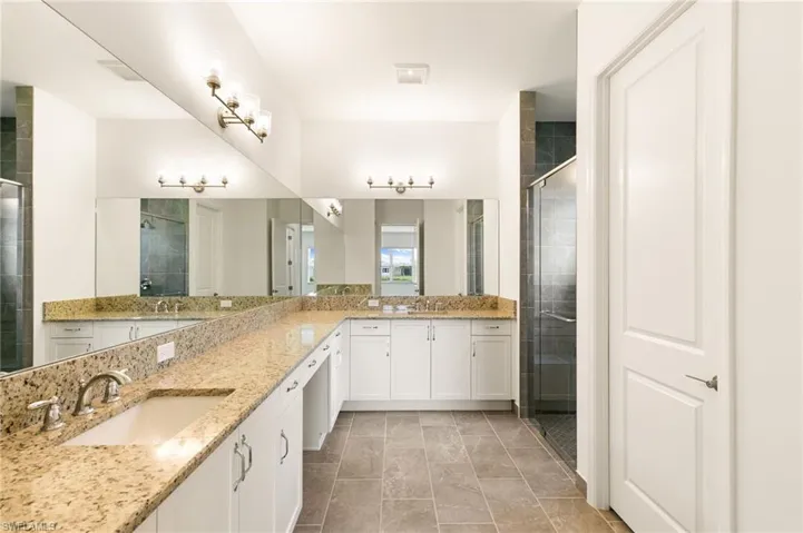 2924 Bloomfield Way, Other, Florida 34112