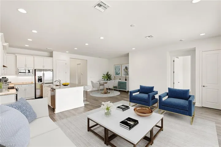 2924 Bloomfield Way, Other, Florida 34112