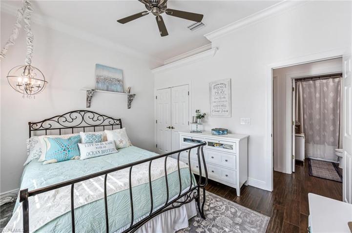 10234  Cobble Hill  RD, Bonita Springs, FL 34135