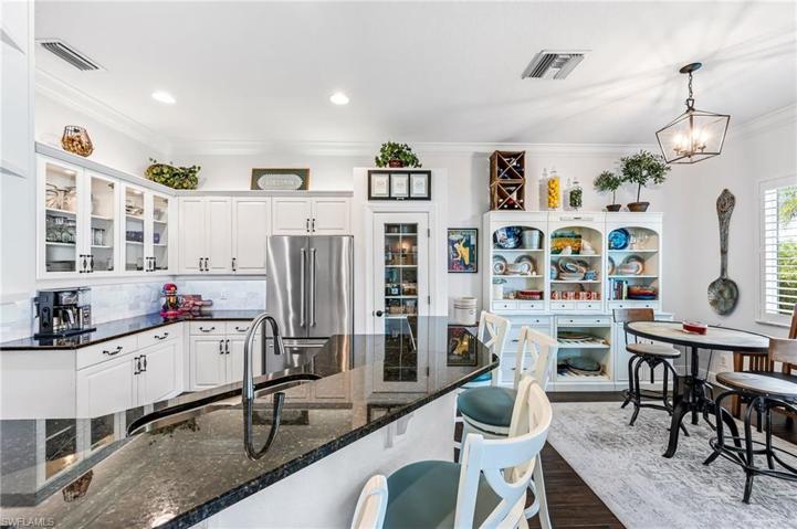 10234  Cobble Hill  RD, Bonita Springs, FL 34135