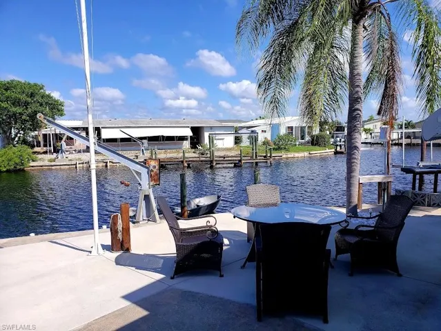 3814 Dewberry Ln, St. James City, Florida 33956