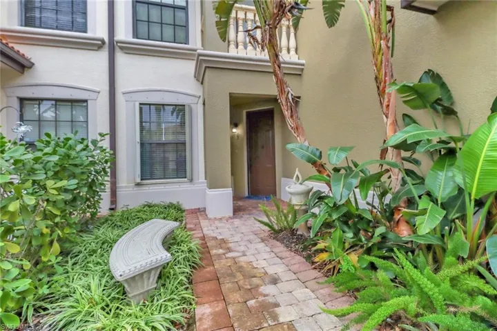 1296 Verde Dr # 3, Naples Fl 34105