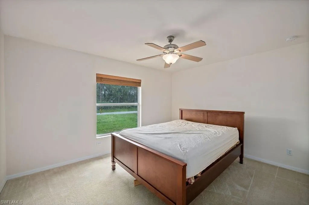 917 Oak AVE, Lehigh Acres, FL 33972,224091355