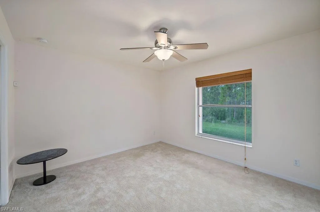 917 Oak AVE, Lehigh Acres, FL 33972,224091355