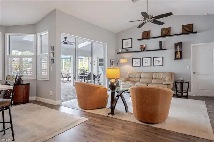 386  BELVILLE  BLVD, Naples, FL 34104