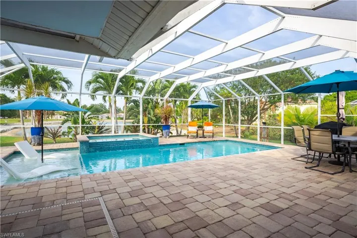 386  BELVILLE  BLVD, Naples, FL 34104
