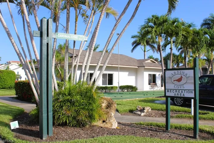 5409 Peppertree Dr 7, Fort Myers, Florida 33908