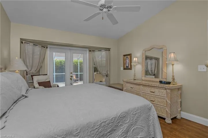 8677 Mustang Dr 59, Naples, Florida 34113