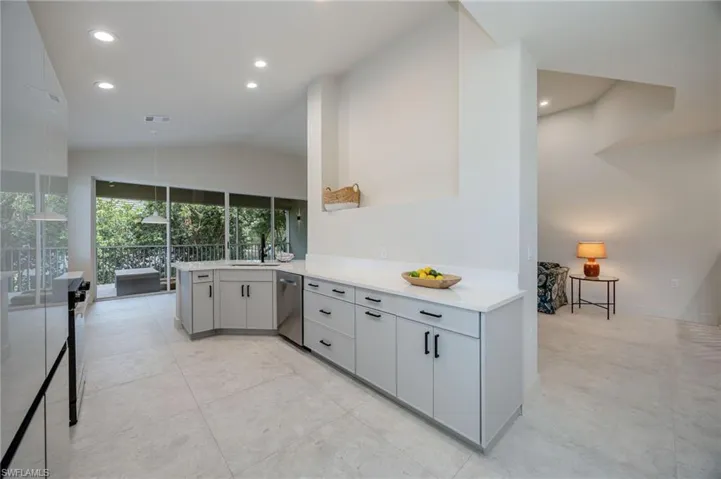7128 Timberland Cir 201, Naples, Florida 34109