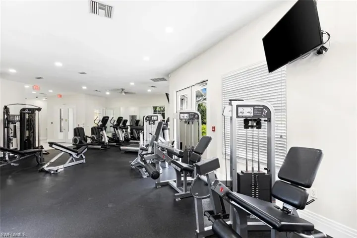 24 hour workout room