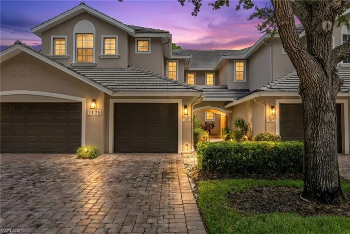 7128 Timberland Cir 201, Naples, Florida 34109