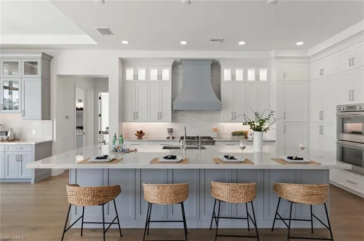 700 Partridge Ct, Marco Island, Florida 34145