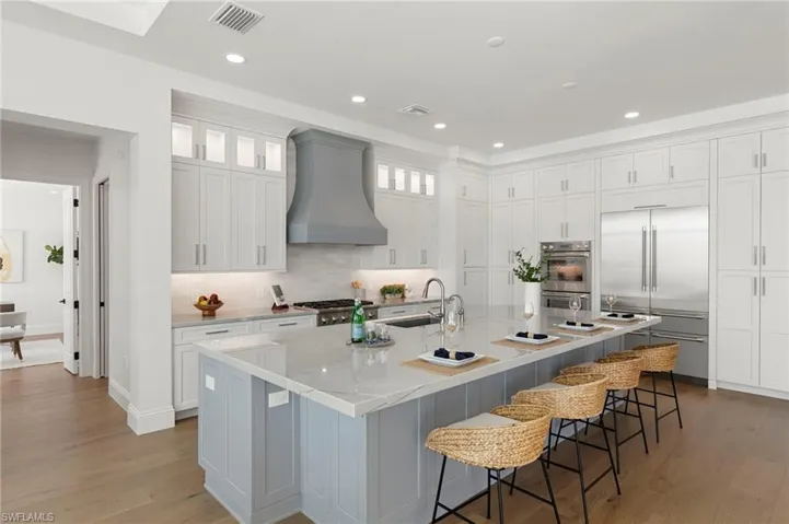 700 Partridge Ct, Marco Island, Florida 34145