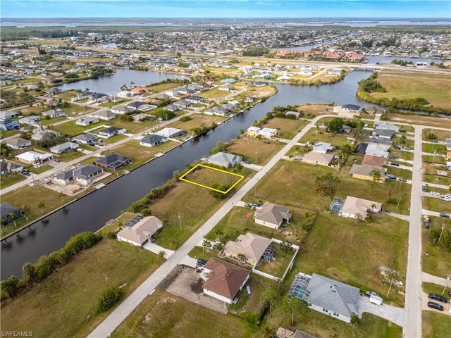 2824 Sw 1st Ter, Cape Coral Fl 33991