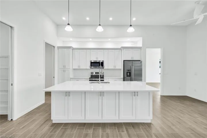 5011 Pelican Blvd, Cape Coral, Florida 33914