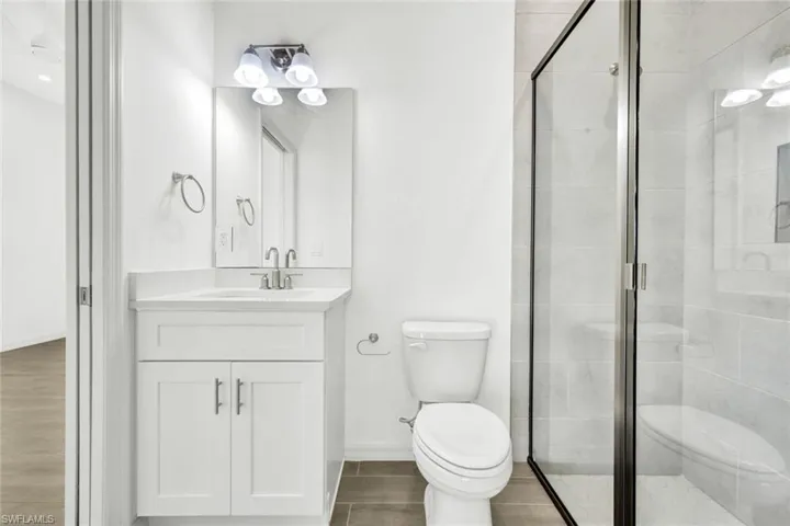 Bathroom/Pool Bath