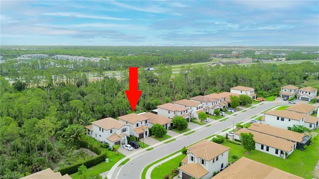 8847 Madrid CIR, Naples, FL 34104,225063405