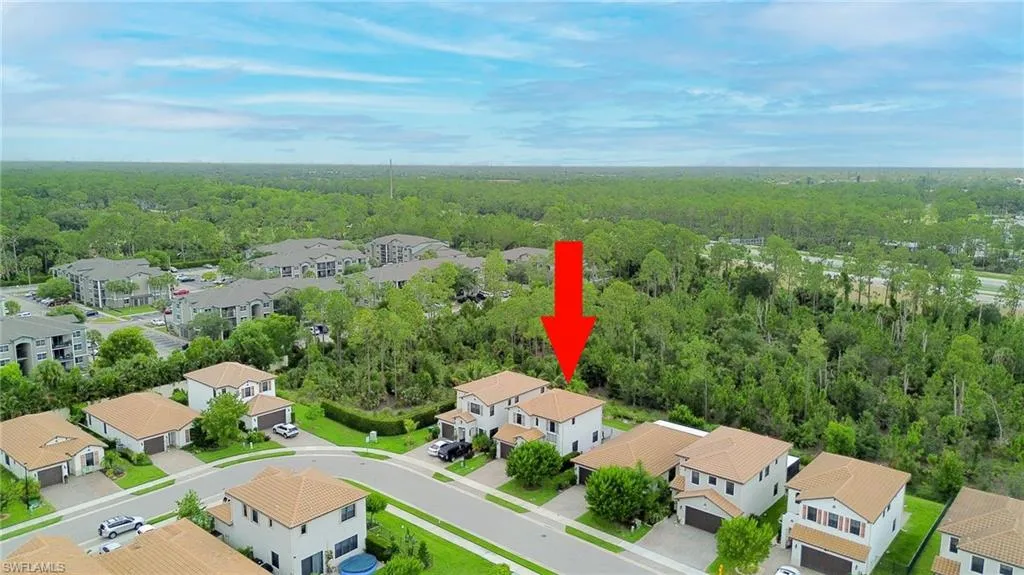 8847 Madrid CIR, Naples, FL 34104,225063405