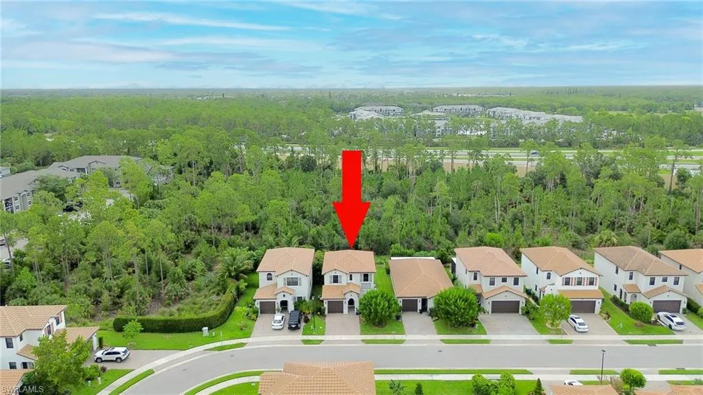 8847 Madrid CIR, Naples, FL 34104,225063405