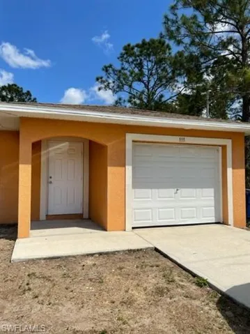 111 E 12th St, Lehigh Acres, Florida 33972