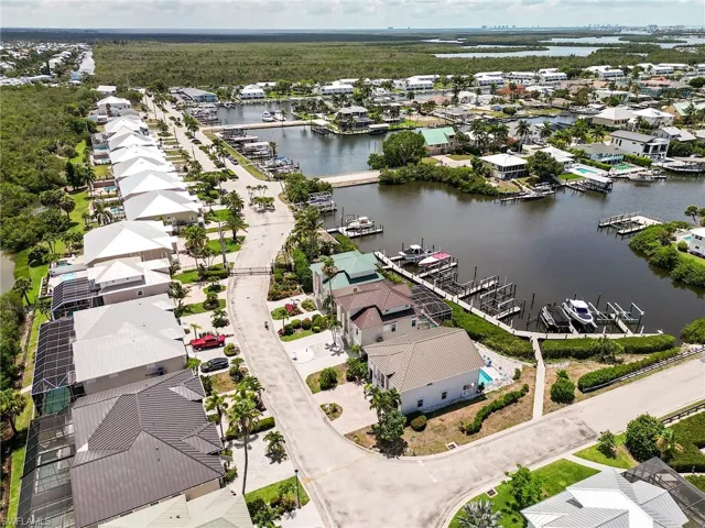 12205 Siesta Dr, Fort Myers Beach, Florida 33931