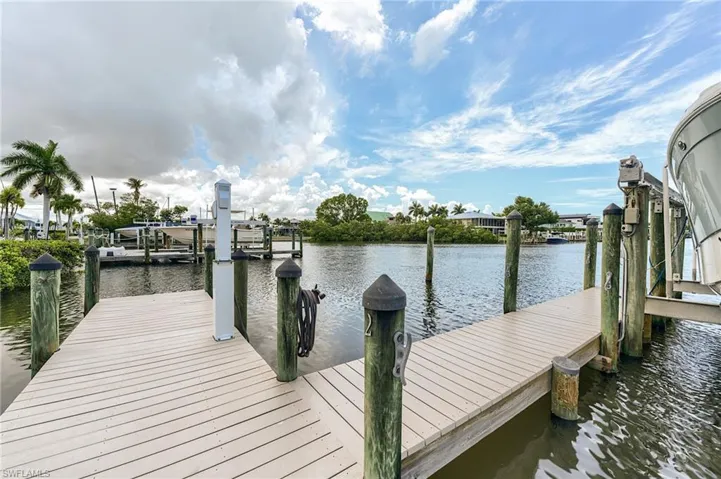 12205 Siesta Dr, Fort Myers Beach, Florida 33931