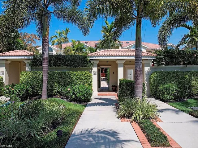469  10th S AVE, Naples, FL 34102