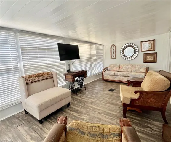 137  Overland  TRL, North Fort Myers, FL 33917
