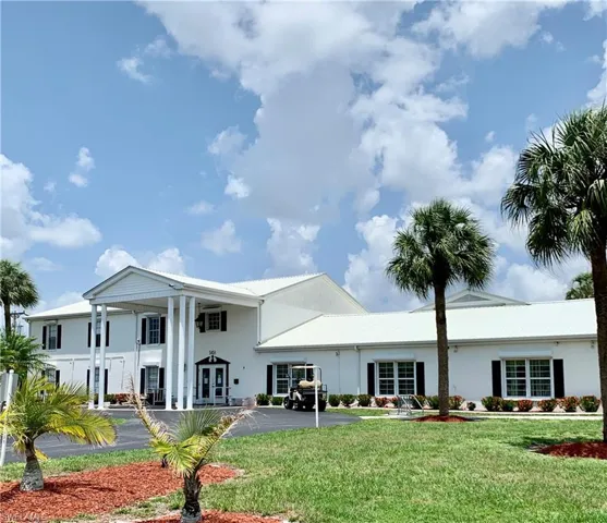 137  Overland  TRL, North Fort Myers, FL 33917