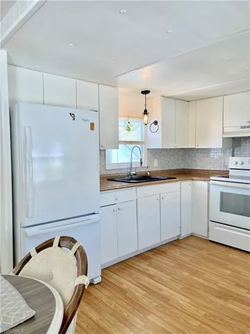 137  Overland  TRL, North Fort Myers, FL 33917