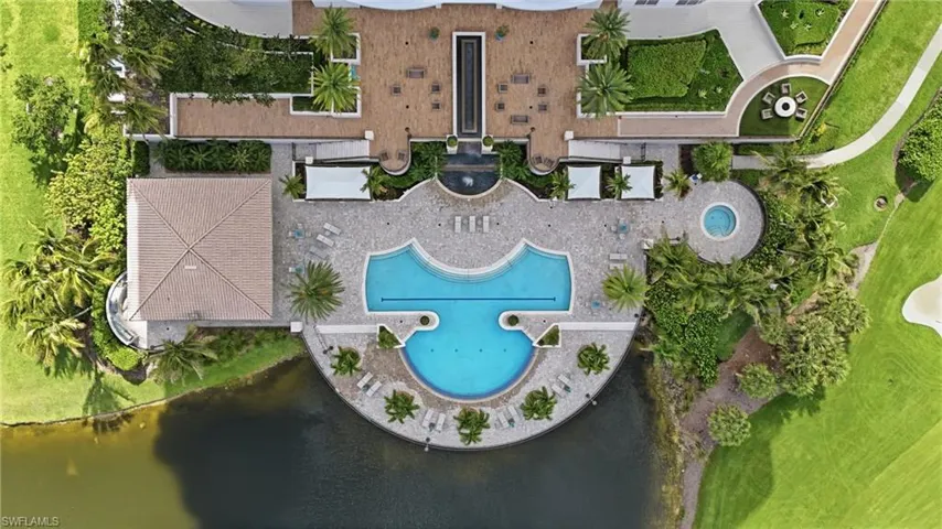 Altaira Pool- Lap, Resort and Spa