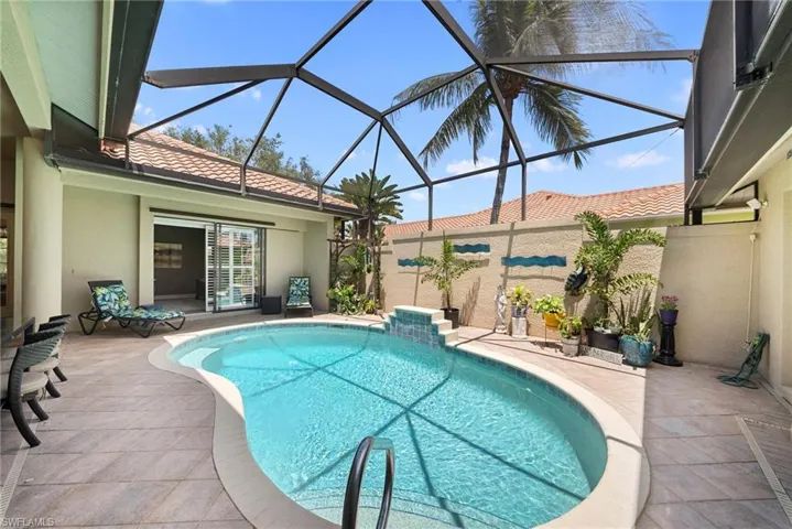 955  Tivoli  CT, Naples, FL 34104