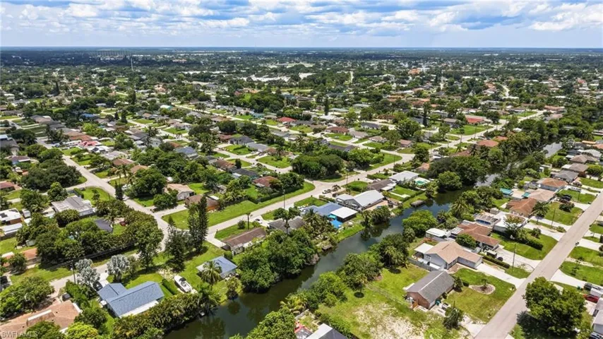 2315 54th Ter Sw, Naples, Florida 34116