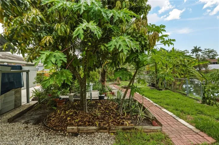 2315 54th Ter Sw, Naples, Florida 34116
