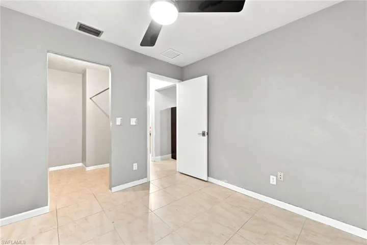 2315 54th Ter Sw, Naples, Florida 34116