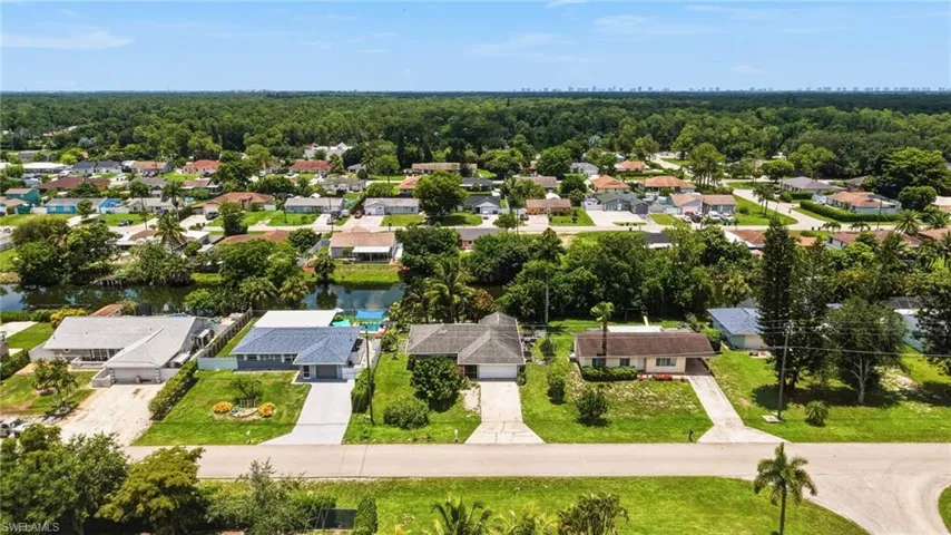 2315 54th Ter Sw, Naples, Florida 34116